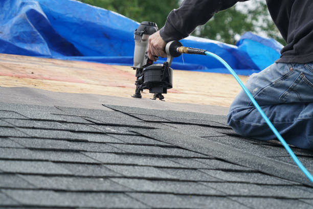 Quick and Trustworthy Emergency Roof Repair Services in Glastonbury Center, CT